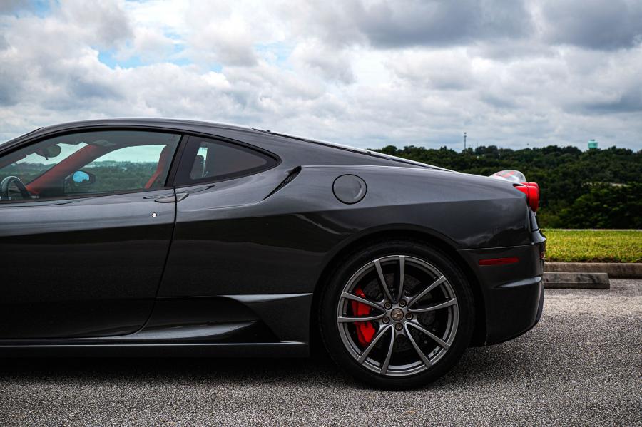 Детали экстерьера Ferrari 430 Scuderia 2009 года  (NA) (фото 11 из 87)